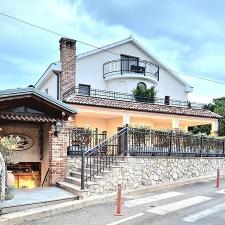 Bracera Inn-2